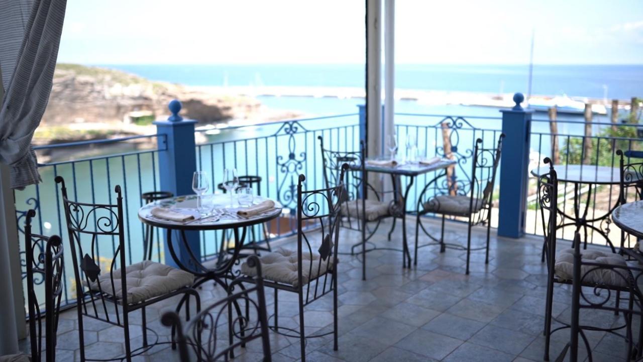 Hotel Isolabella Ventotene Buitenkant foto