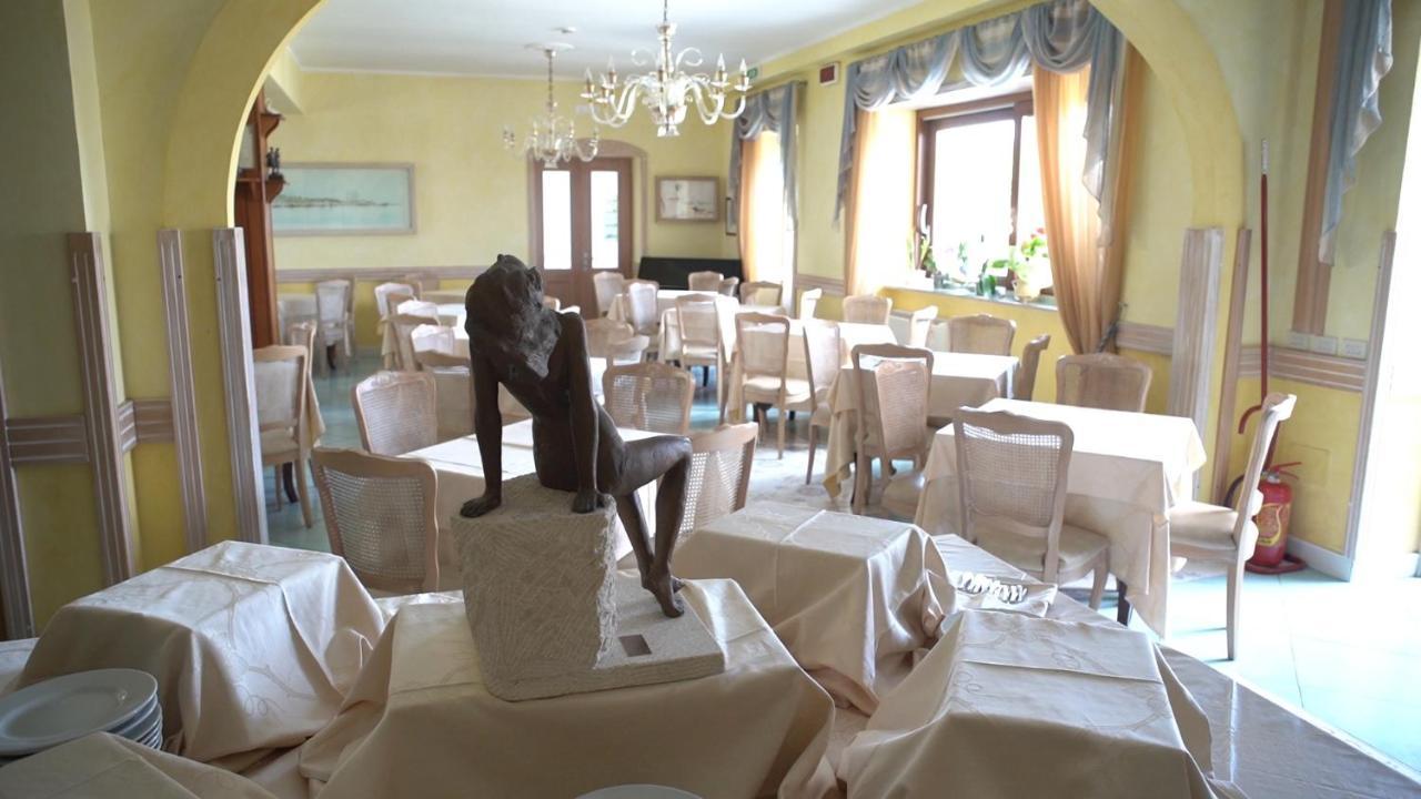 Hotel Isolabella Ventotene Buitenkant foto